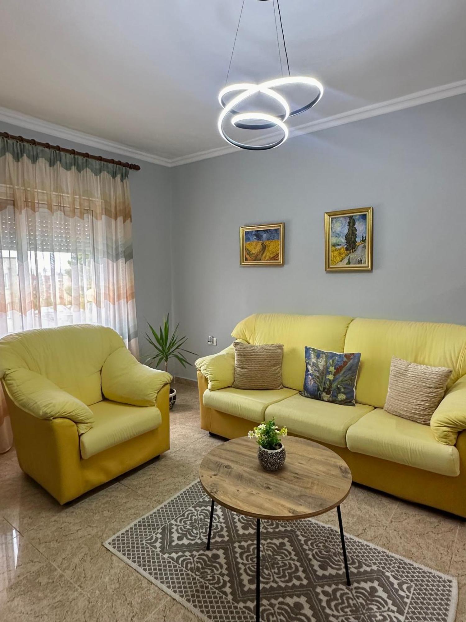 Oxhaku Tirana